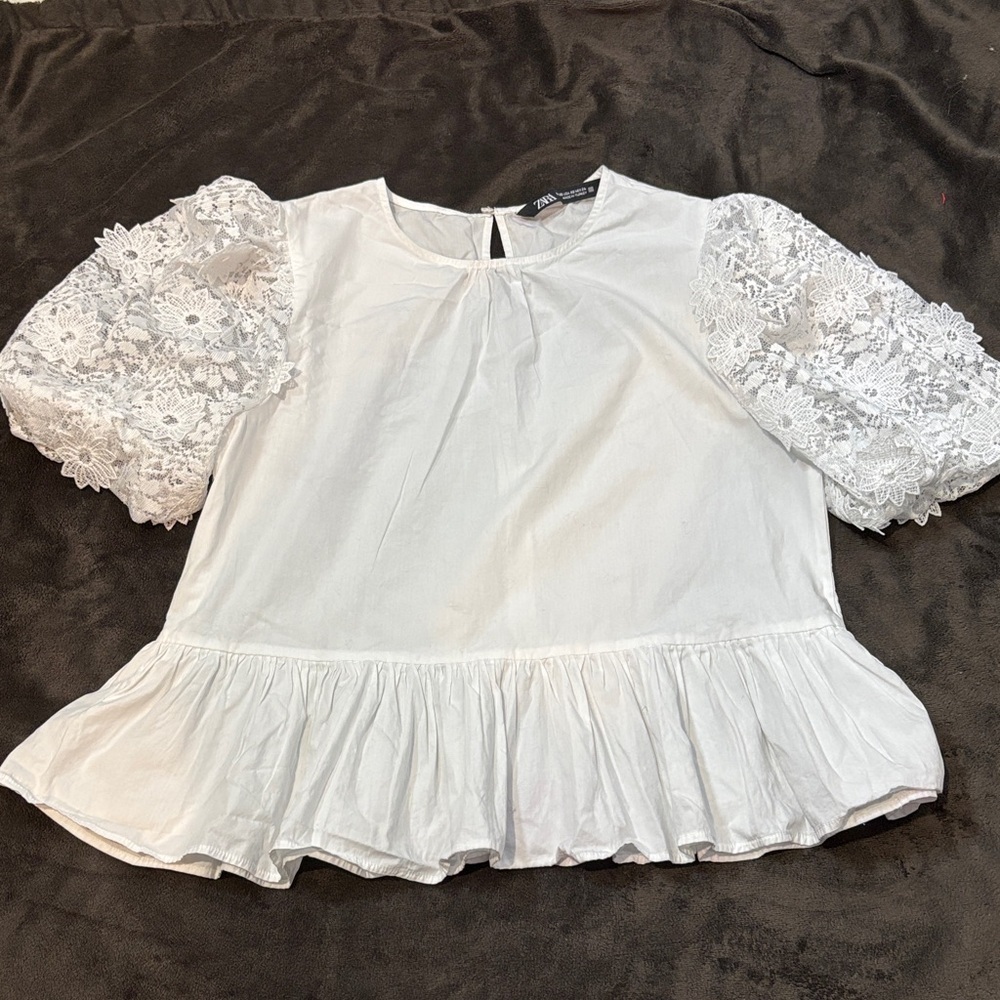 Zara White Lace Sleeve Blouse